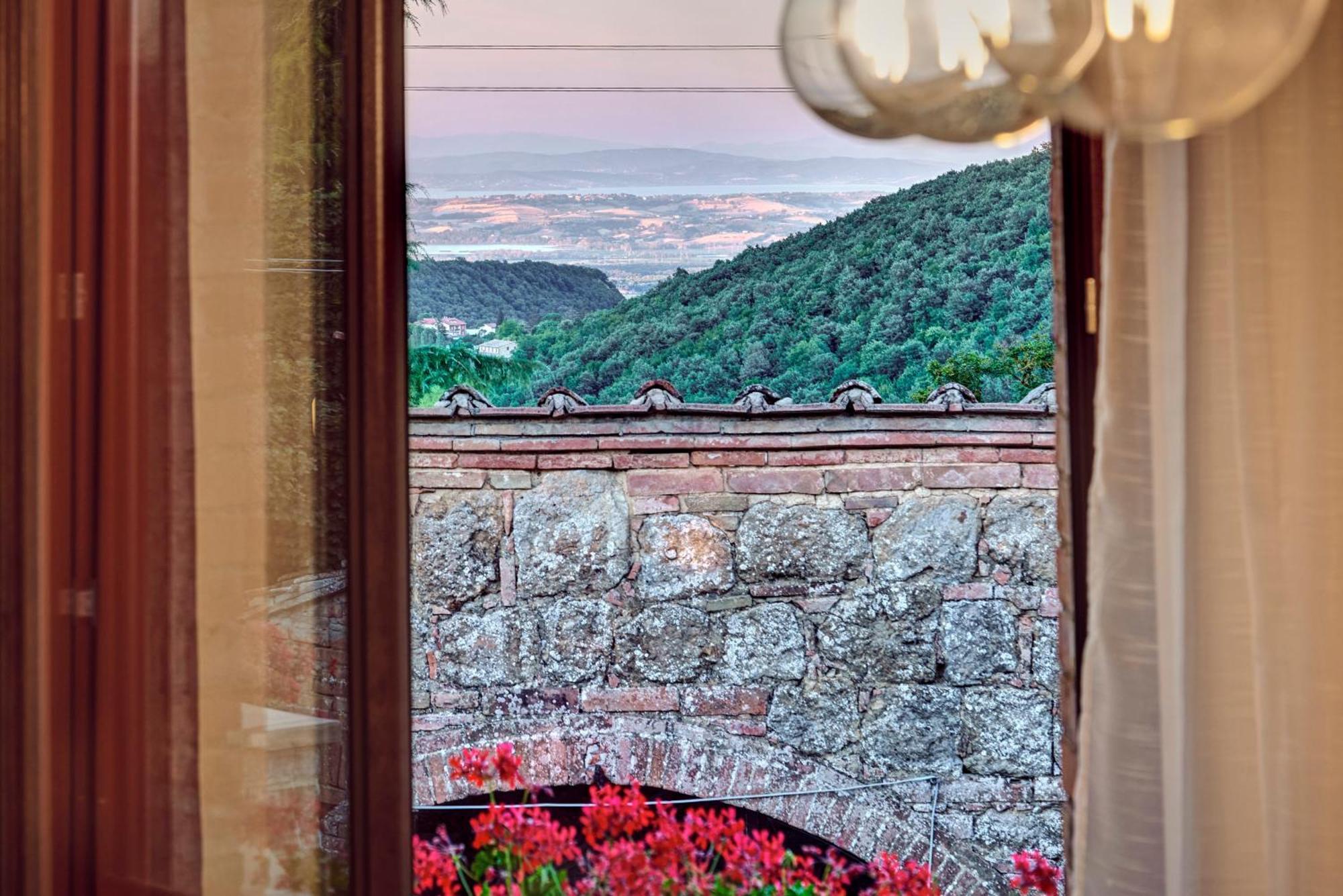 Montepulciano Stazione Agriturismo Il Casalone חדר תמונה