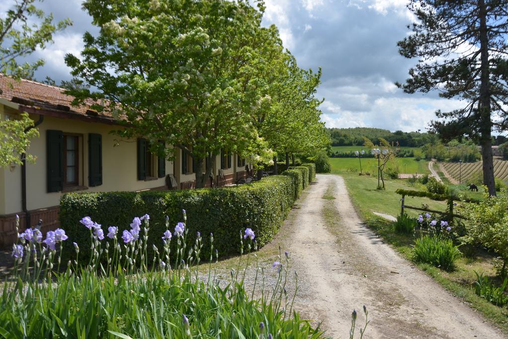Montepulciano Stazione Agriturismo Il Casalone מראה חיצוני תמונה