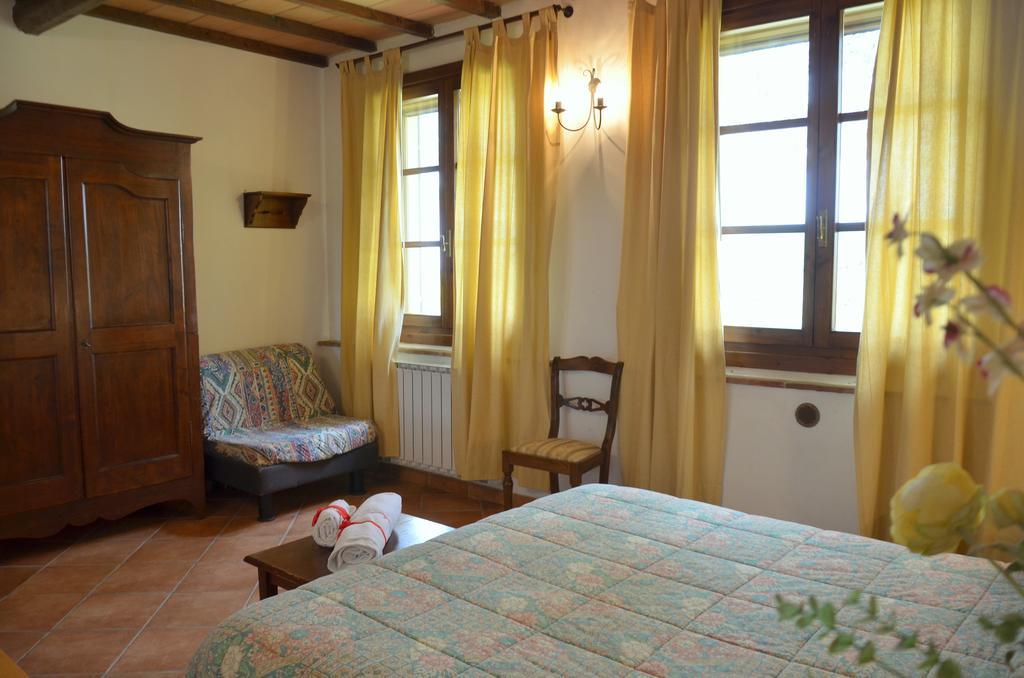 Montepulciano Stazione Agriturismo Il Casalone מראה חיצוני תמונה