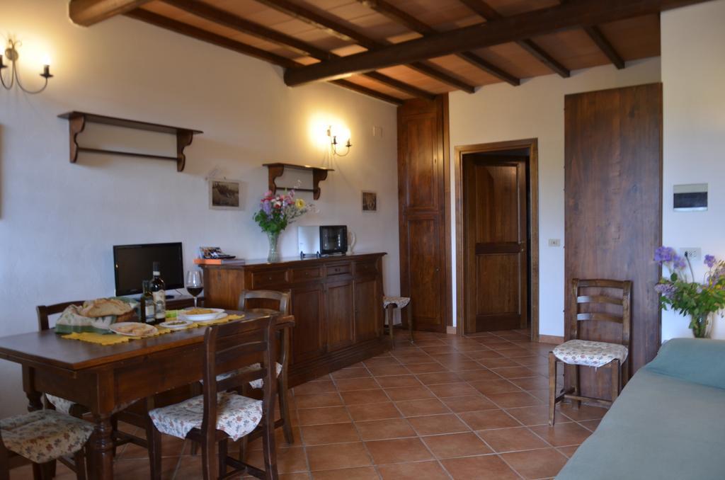 Montepulciano Stazione Agriturismo Il Casalone מראה חיצוני תמונה