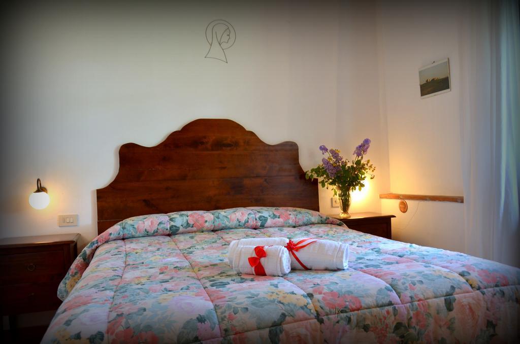 Montepulciano Stazione Agriturismo Il Casalone מראה חיצוני תמונה